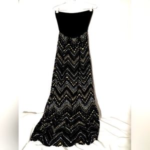 Long strapless dress